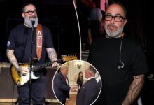 Aaron Lewis says his politics led the music industry to turn its back on him