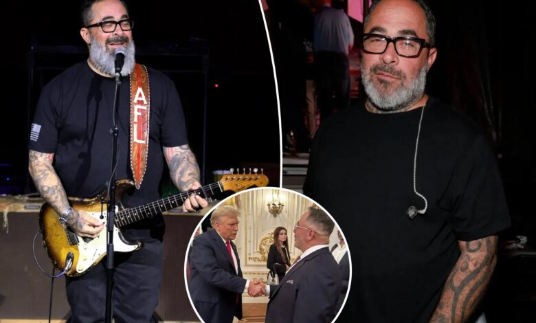 Aaron Lewis says his politics led the music industry to turn its back on him