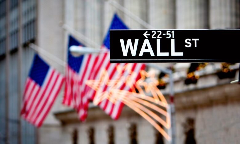 Stock Indexes Settle Higher as Geopolitical Risks Ease