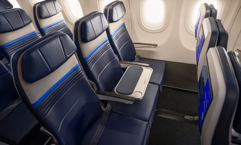 United Empty Middle Seat: How the New Economy Plus Upgrade Works